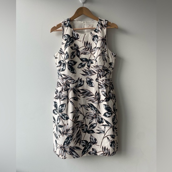 J. Crew Dresses & Skirts - J.Crew Collection Tropical Floral Shift Dress Structured Summer Dress- small